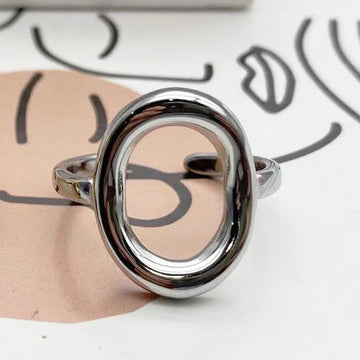 Silver Oval Silhouette Ring-17mm