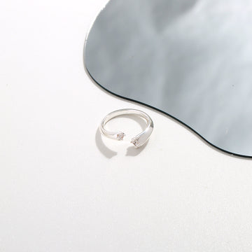 Twisted Whisper Ring 17mm