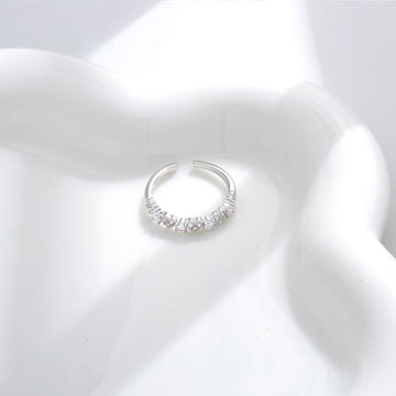Crystal Crown Loop 17mm