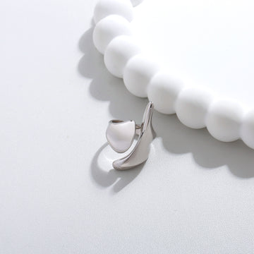 Curved Edge Statement Ring 17mm