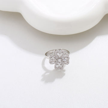 Classic Wreath Ring 17mm