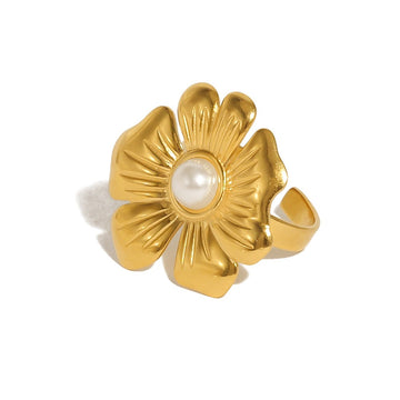 Pearl Blossom Cocktail Ring-18mm