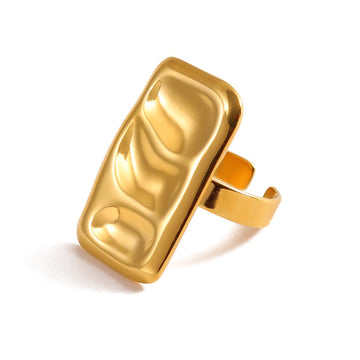 Sculpted Square Dome Ring-18mm