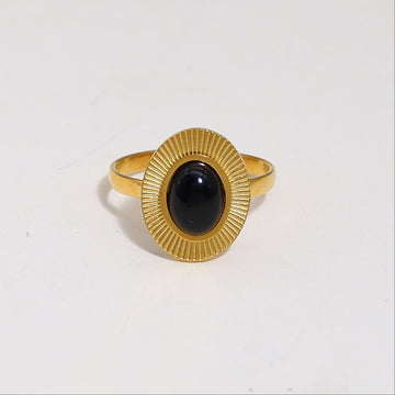 Black Oval Gem Ring-18mm