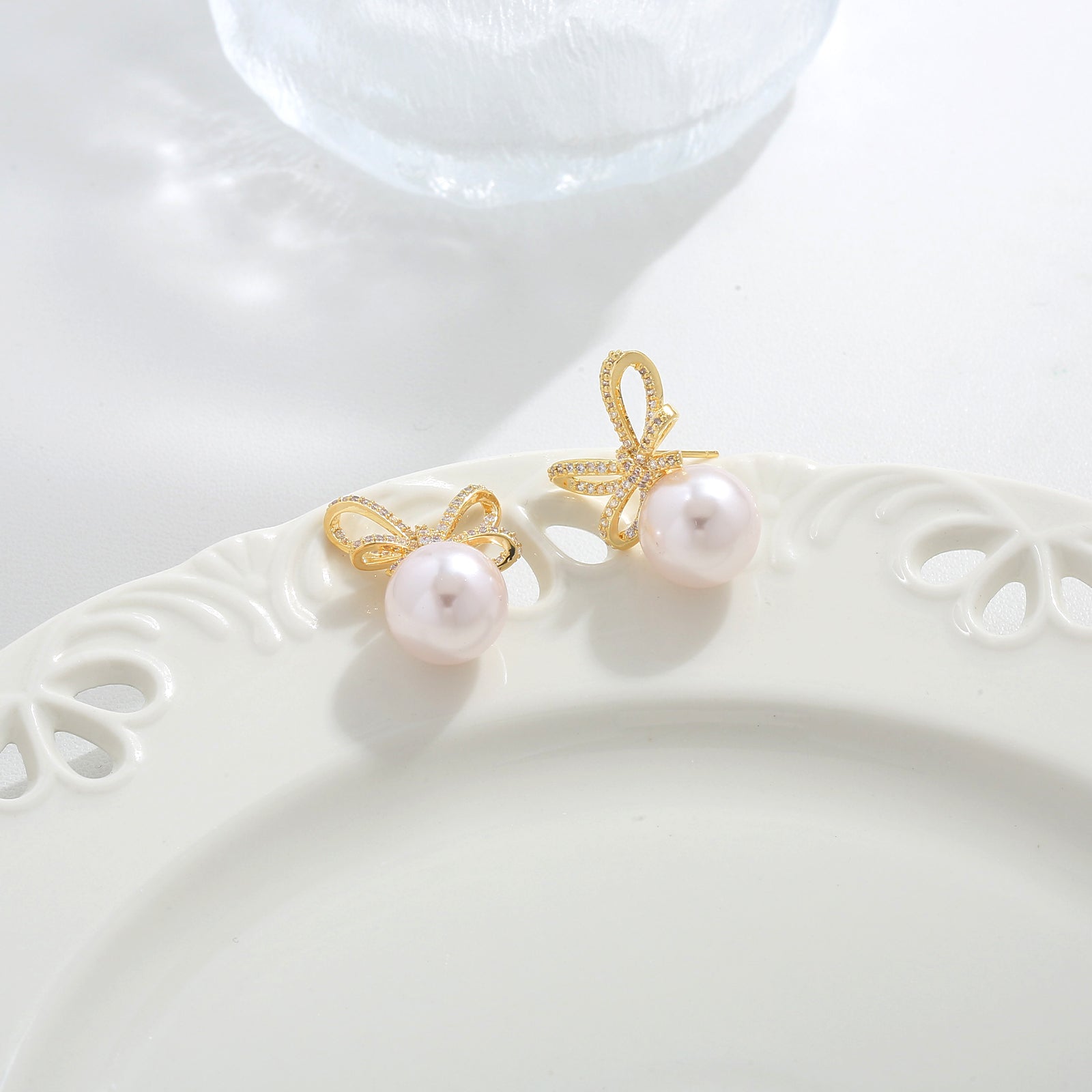 Gold Bow Pearl Drops