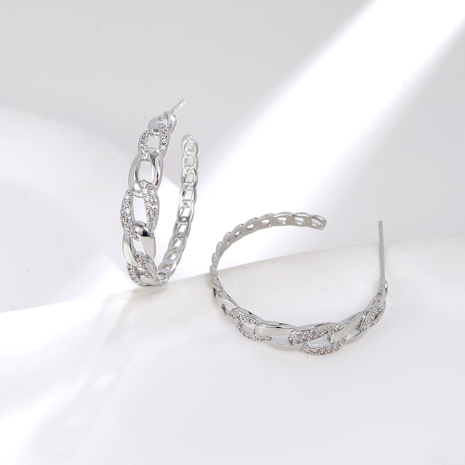 Chain-Link Hoop Earrings