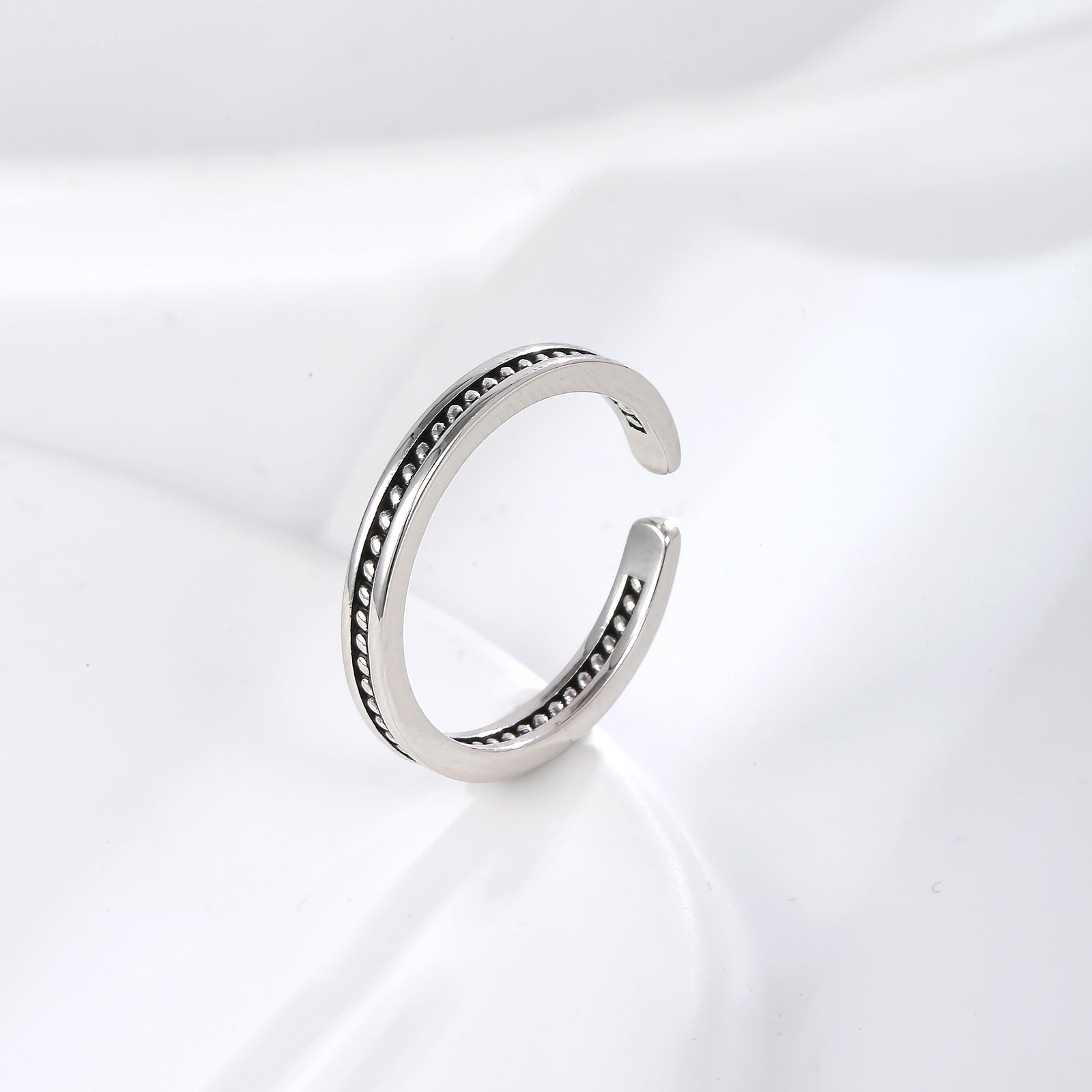 Fine Sparkle Open Cuff 17mm
