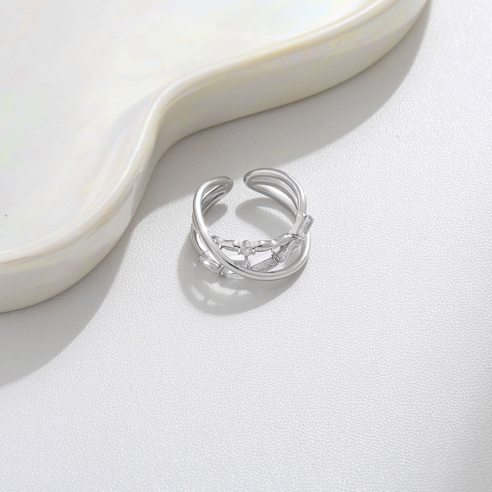 Dual Loop Sculptural Ring 17mm