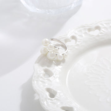 Cluster Pearl Trio Studs 17mm
