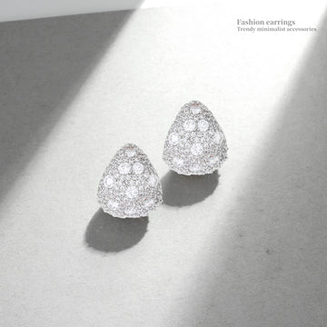 Pear-Cut Ice Studs