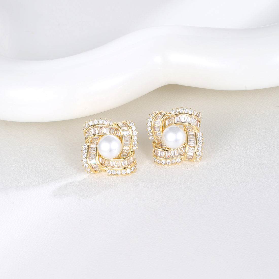 Golden Sparkle Squares