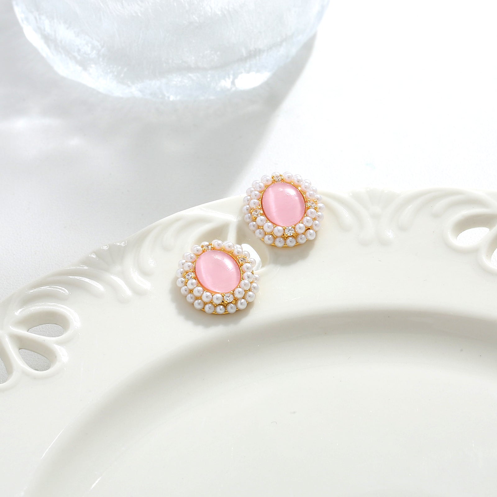 Pink Shell Round Earrings