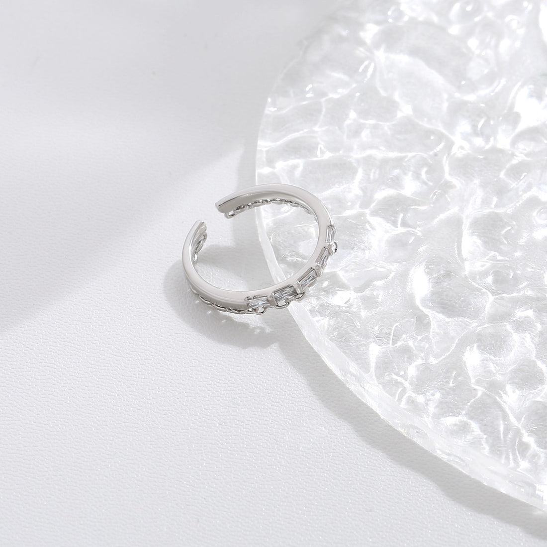 Petite Star Pattern Ring 17mm