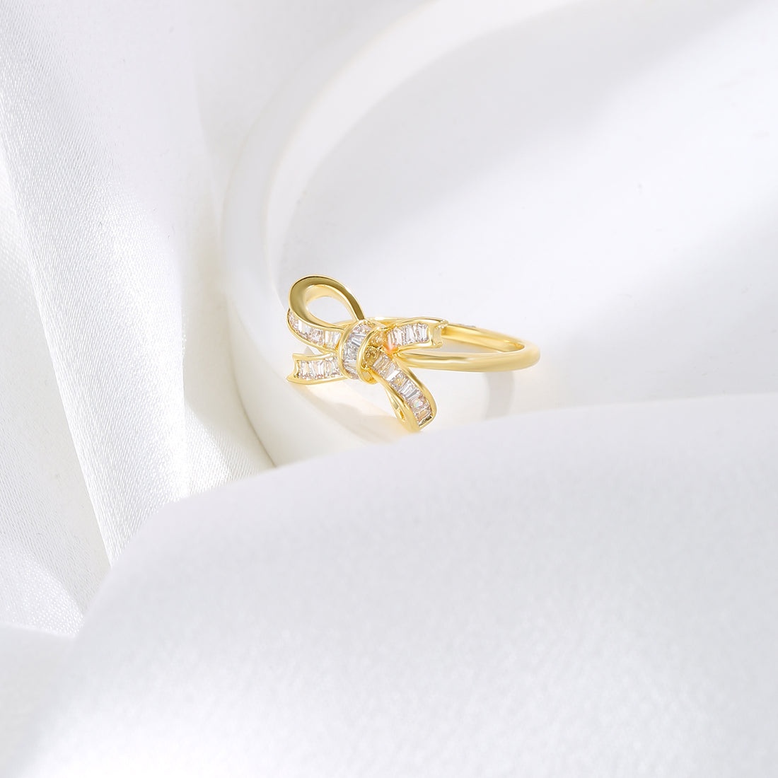 Vintage Grace Statement Ring  17mm