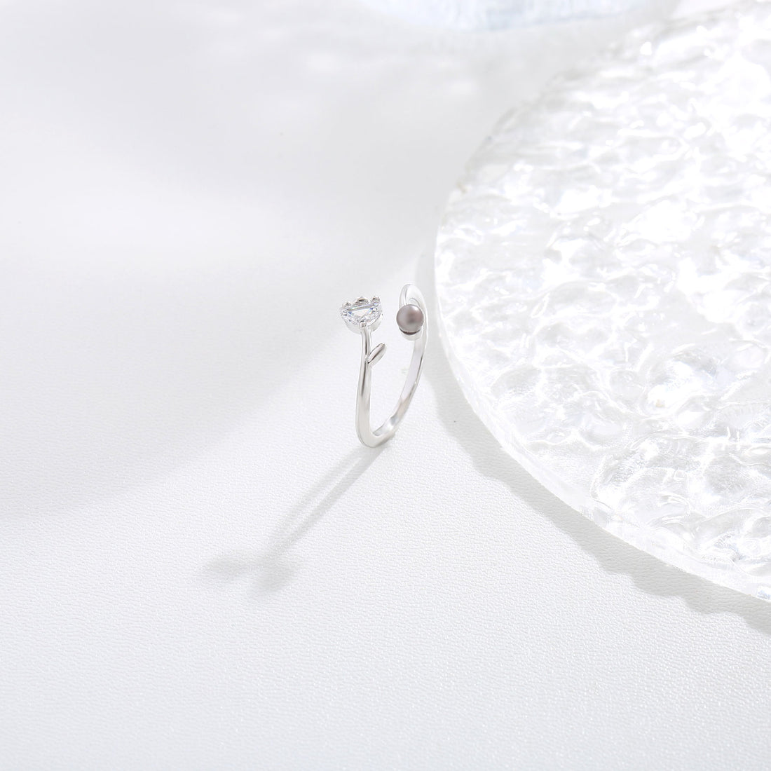 Dangling Crystal Dot Ring 17mm