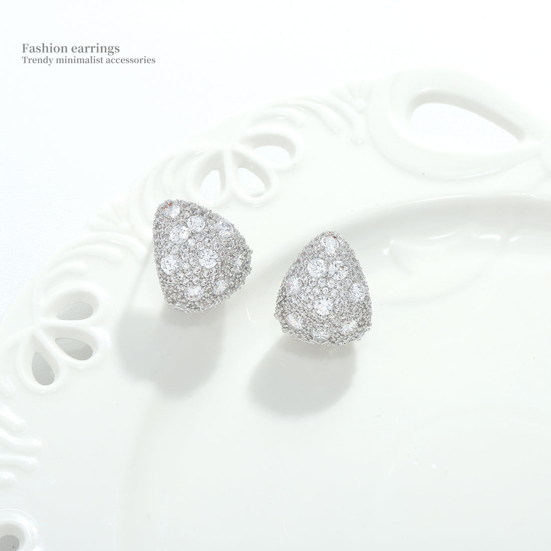 Pear-Cut Ice Studs