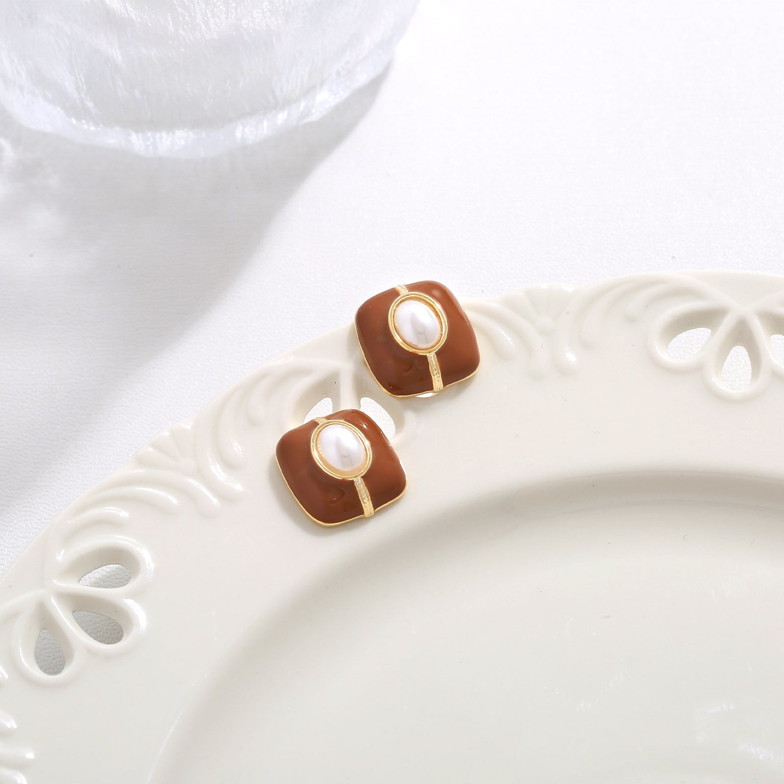 Glossy Brown Studs