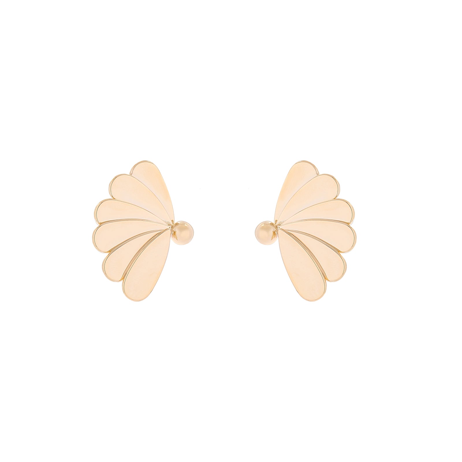 Shell Fan Studs