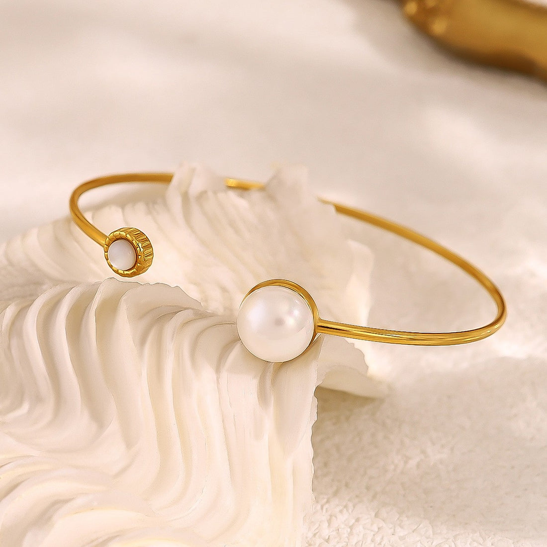 Double Pearl Gold Wire Bracelet