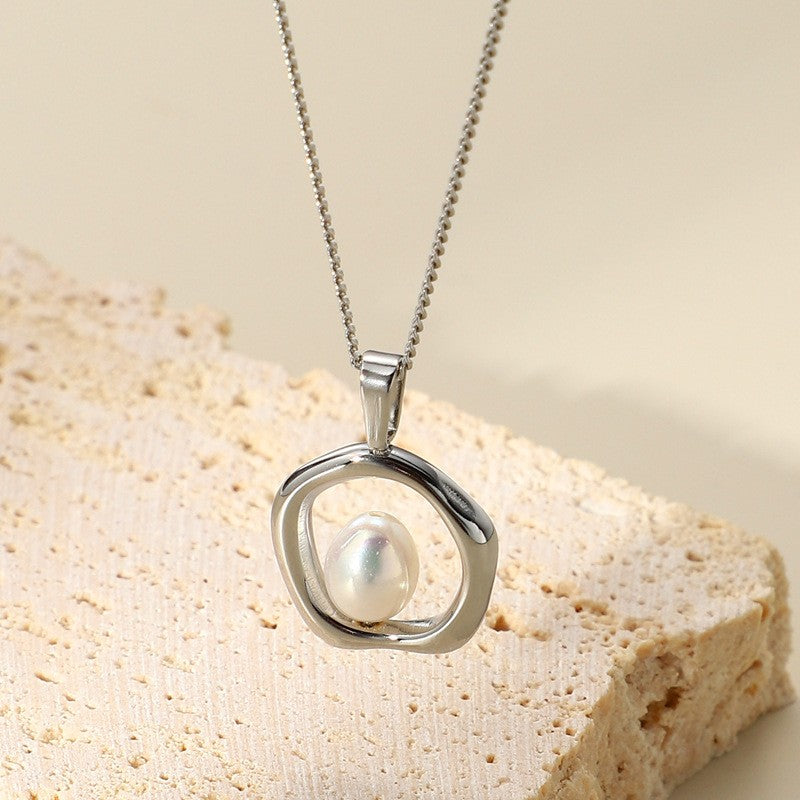 Silver Circle Pendant Necklace