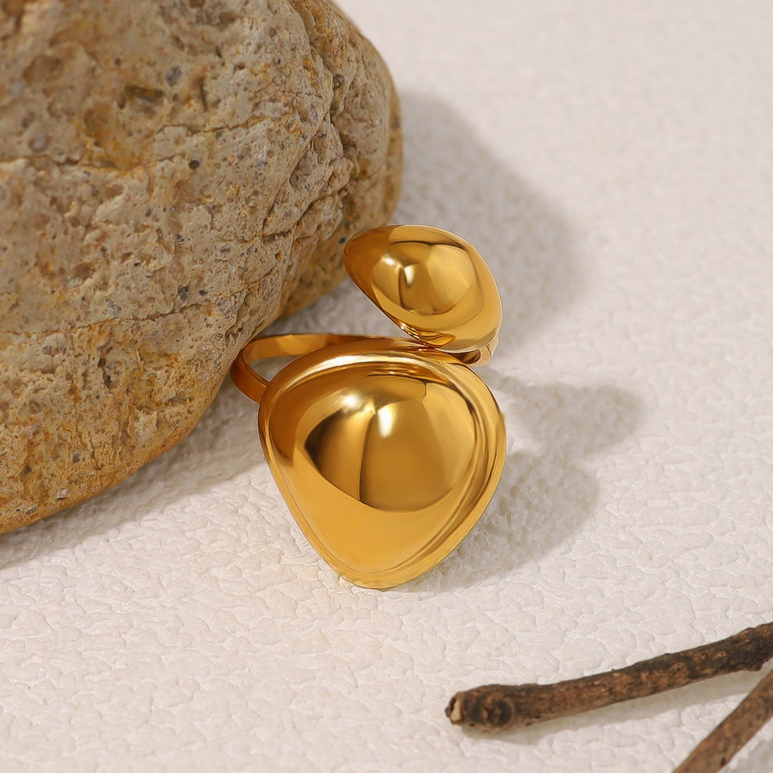 Golden Heart Charm Ring-18.5mm