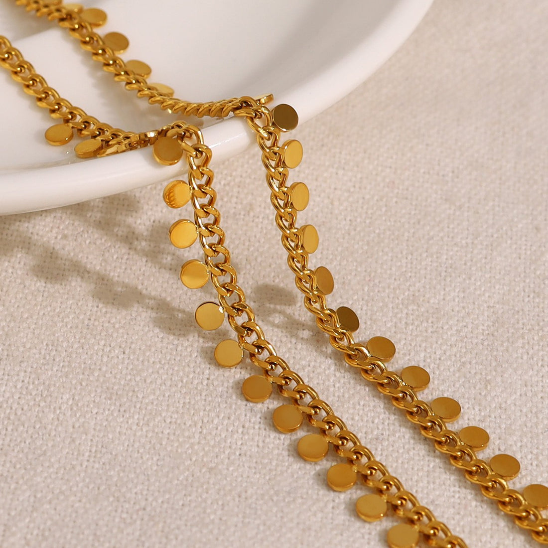 Dotted Fringe Chain Necklace