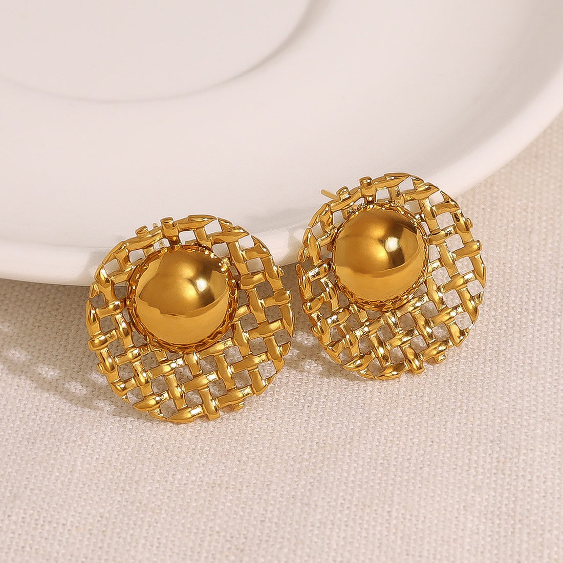 Woven Mesh Disc Earrings