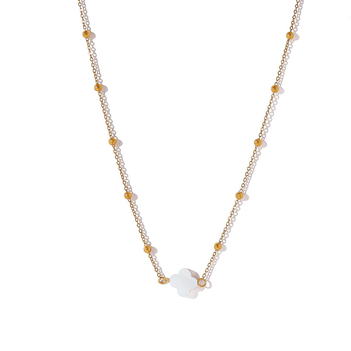 Short Shell Charm Necklace