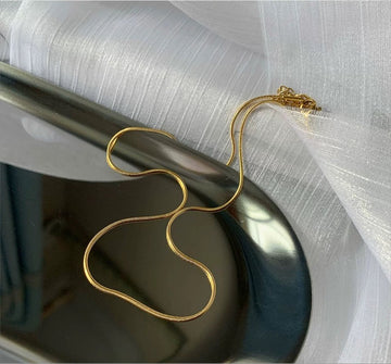 Thin Twist Rope Necklace