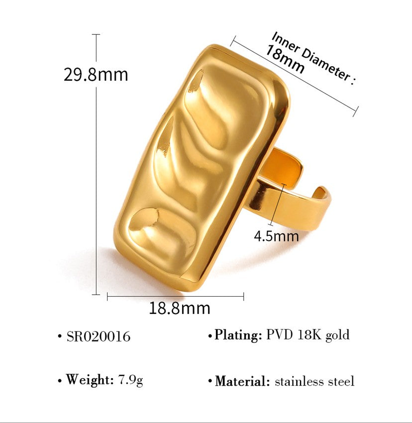 Sculpted Square Dome Ring-18mm