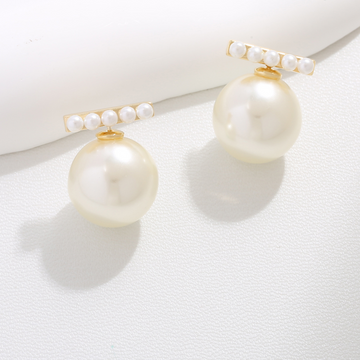 Baroque Pearl Drop