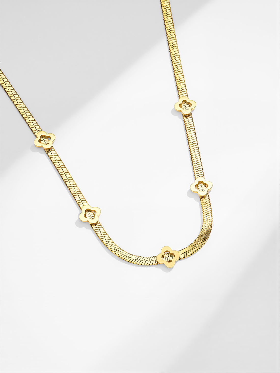 Clover Accent Gold Herringbone Necklace
